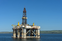 Oil platform